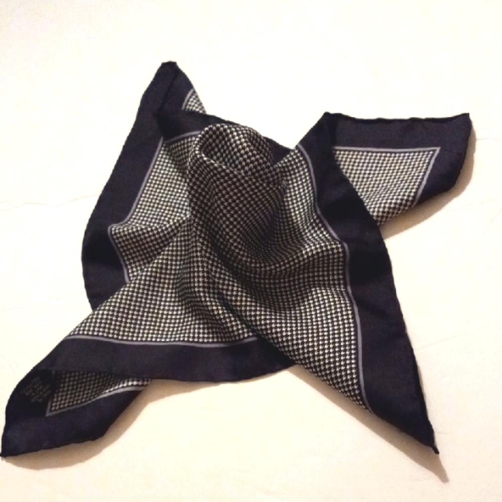 Men's 100% Silk Pocket Square - Unbranded
